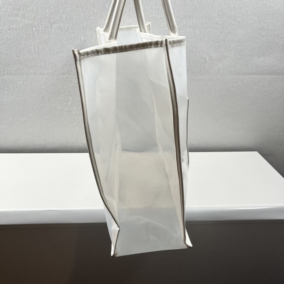 Limited Edition Aroma 360 Paris Collection Tote White & Clear - Picture 3 of 7